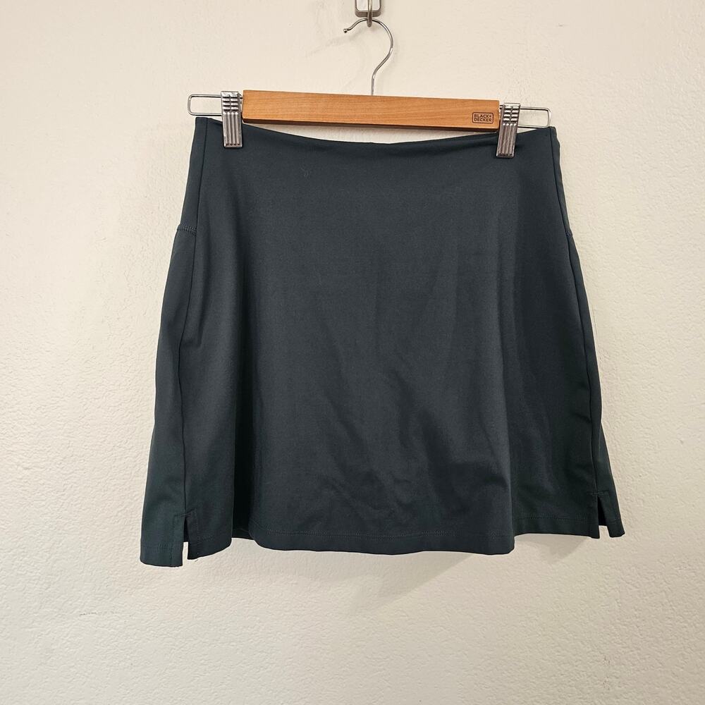 GIRLFRIEND COLLECTIVE Terrace Sport Skort in Green Size M